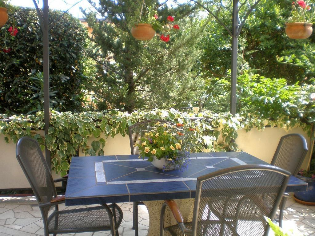Apartments Boras Selce Quarto foto